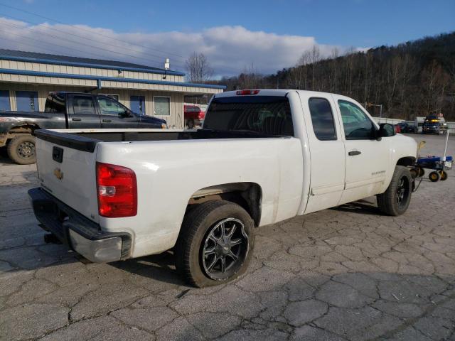 1GCRCREA5CZ157950 - 2012 CHEVROLET SILVERADO C1500  LS WHITE photo 3