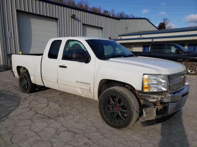 1GCRCREA5CZ157950 - 2012 CHEVROLET SILVERADO C1500  LS WHITE photo 4