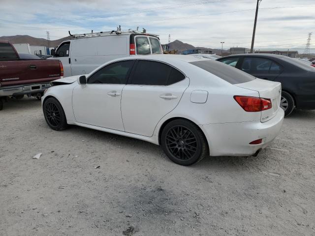 JTHBK262382066709 - 2008 LEXUS IS 250 WHITE photo 2