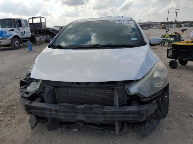 KNAFK4A66F5315568 - 2015 KIA FORTE LX SILVER photo 5