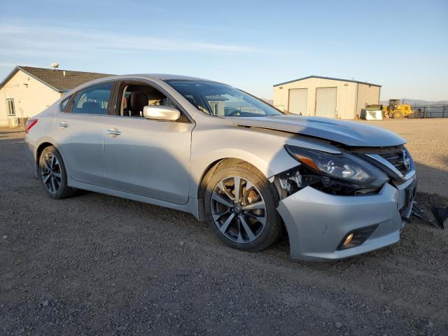 1N4AL3AP4HC117766 - 2017 NISSAN ALTIMA 2.5 SILVER photo 4