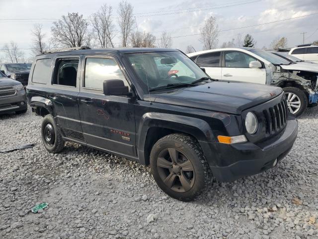 1C4NJPBB1HD137933 - 2017 JEEP PATRIOT SPORT BLACK photo 4