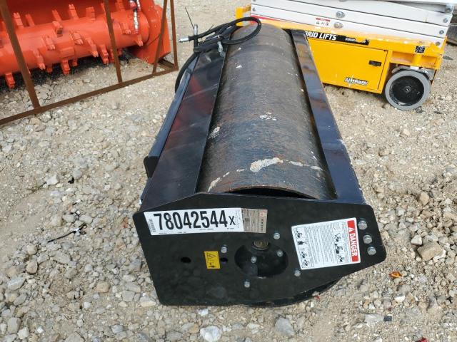 SSVR7223070401A - 2023 MISC COMPACTOR Черный фото 6