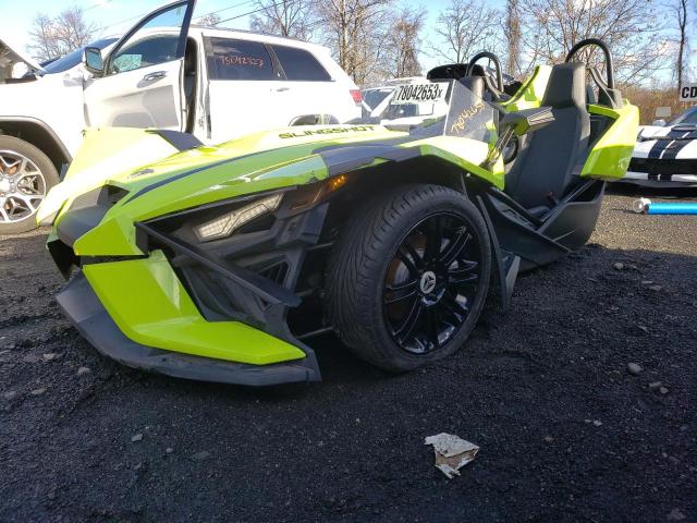 57XAAPHD3P8158174 - 2023 POLARIS SLINGSHOT SL GREEN photo 2