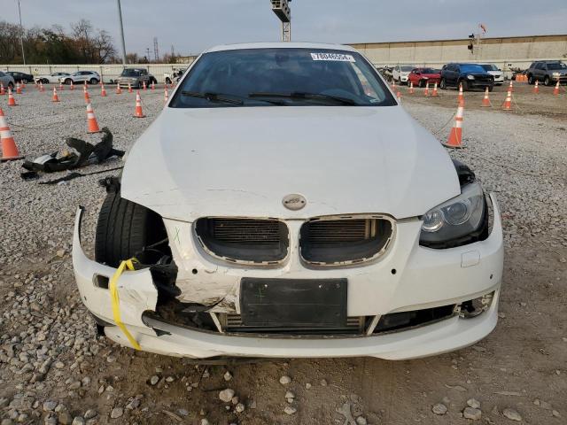 WBAKF9C57CE672340 - 2012 BMW 335 XI WHITE photo 5