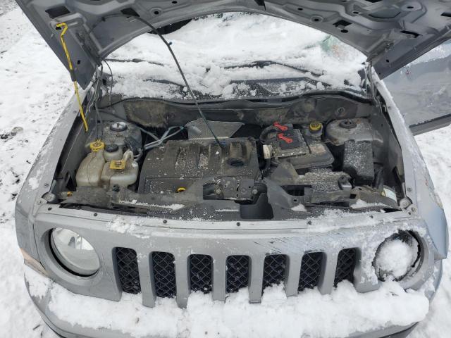 1C4NJRFB1HD144435 - 2017 JEEP PATRIOT LATITUDE SILVER photo 12