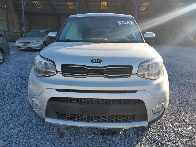 KNDJP3A58H7495420 - 2017 KIA SOUL + SILVER photo 5