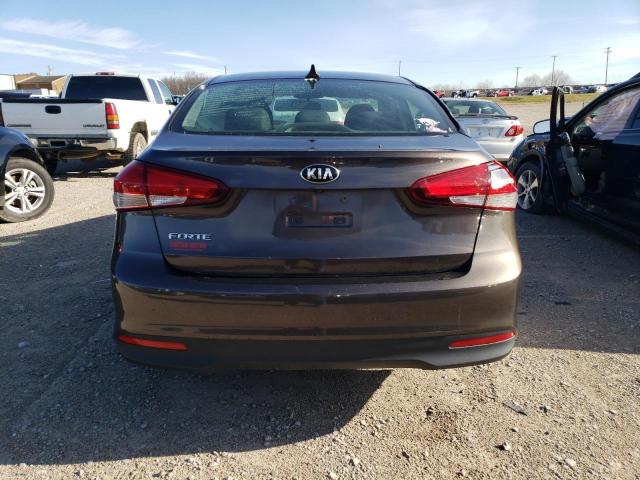 3KPFL4A71HE075300 - 2017 KIA FORTE LX CHARCOAL photo 6