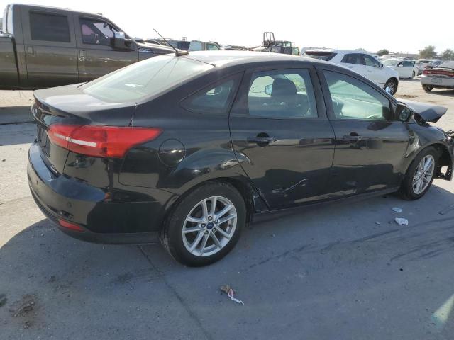 1FADP3F28GL376497 - 2016 FORD FOCUS SE BLACK photo 3