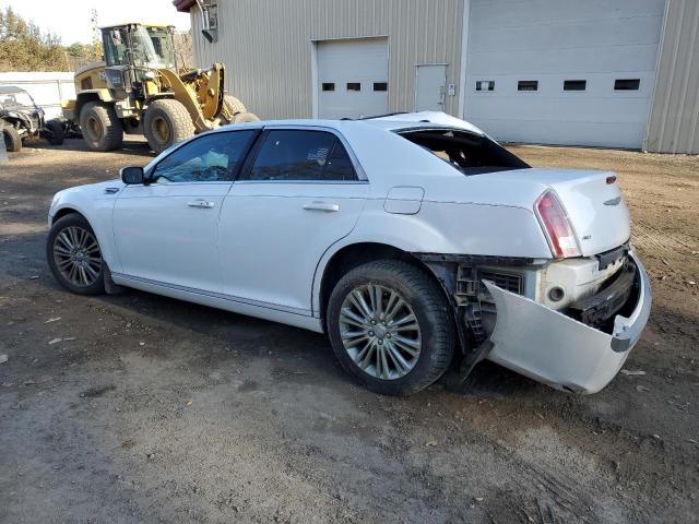 2C3CCARG5DH505452 - 2013 CHRYSLER 300 WHITE photo 2