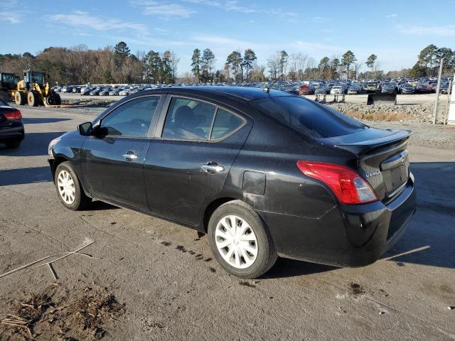 3N1CN7AP8HL813882 - 2017 NISSAN VERSA S BLACK photo 2