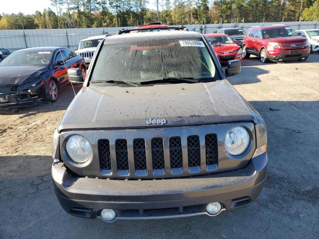 1C4NJPFA0GD503039 - 2016 JEEP PATRIOT LATITUDE GRAY photo 5