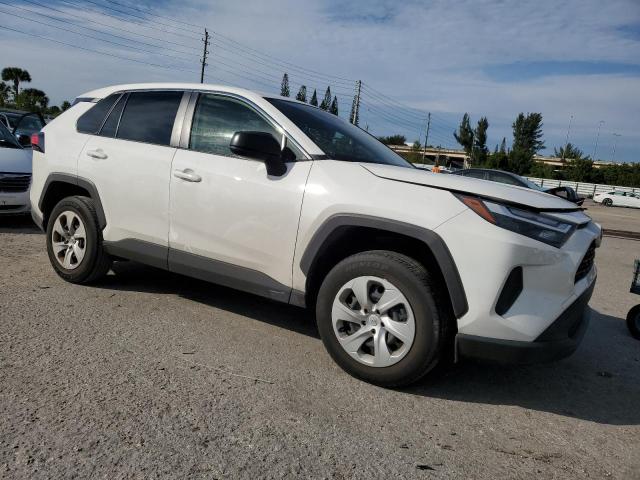 JTMH1RFV6PD103028 - 2023 TOYOTA RAV4 LE WHITE photo 4