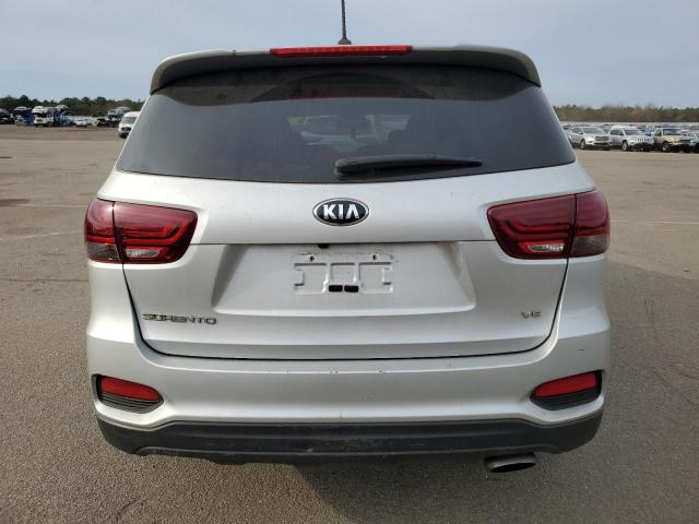 5XYPGDA53KG523263 - 2019 KIA SORENTO LX SILVER photo 6