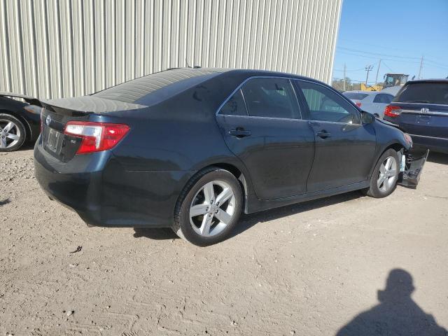 4T1BF1FK8DU685641 - 2013 TOYOTA CAMRY L BLUE photo 3