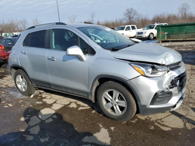 3GNCJLSB0KL279571 - 2019 CHEVROLET TRAX 1LT SILVER photo 4