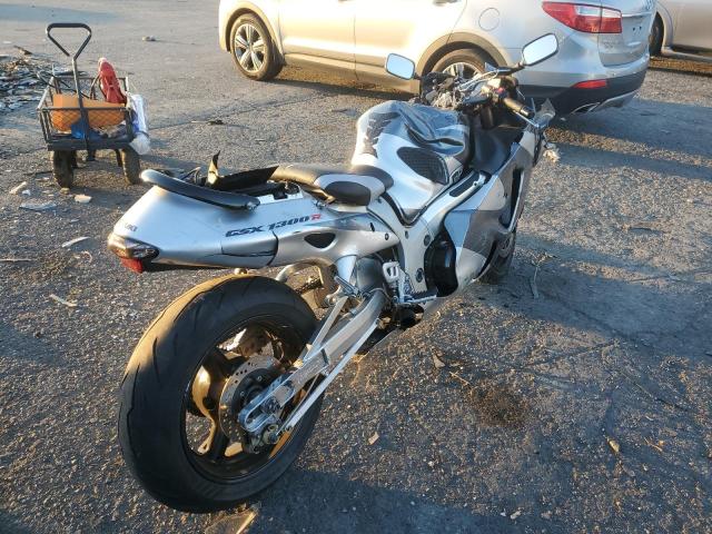 JS1GW71A932102767 - 2003 SUZUKI GSX1300 R SILVER photo 4