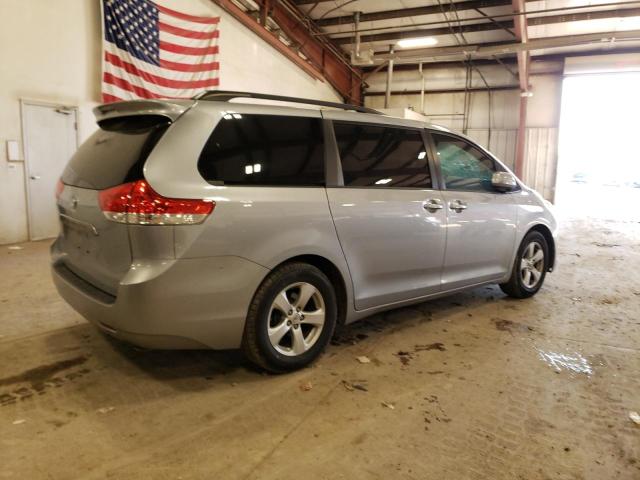 5TDKK3DC1ES518793 - 2014 TOYOTA SIENNA LE SILVER photo 3