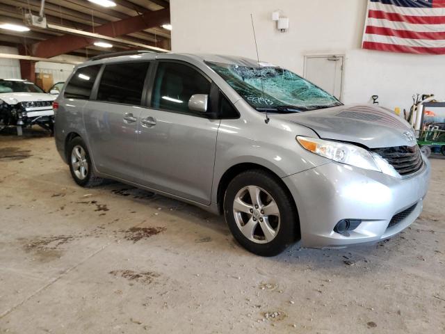 5TDKK3DC1ES518793 - 2014 TOYOTA SIENNA LE SILVER photo 4