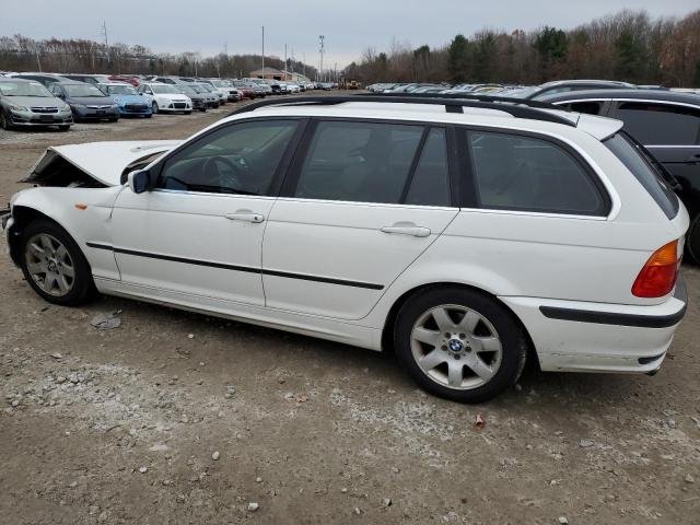 WBAAX13414PJ01014 - 2004 BMW 325 IT SULEV WHITE photo 2