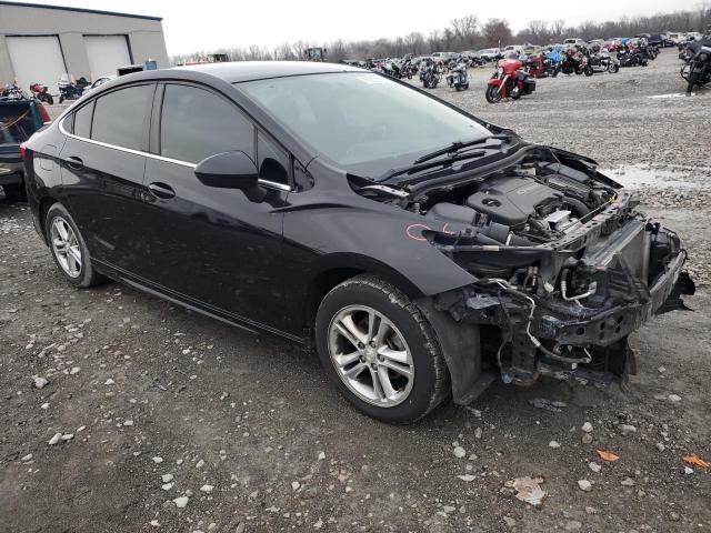 1G1BD5SM7J7114931 - 2018 CHEVROLET CRUZE LT BLACK photo 4