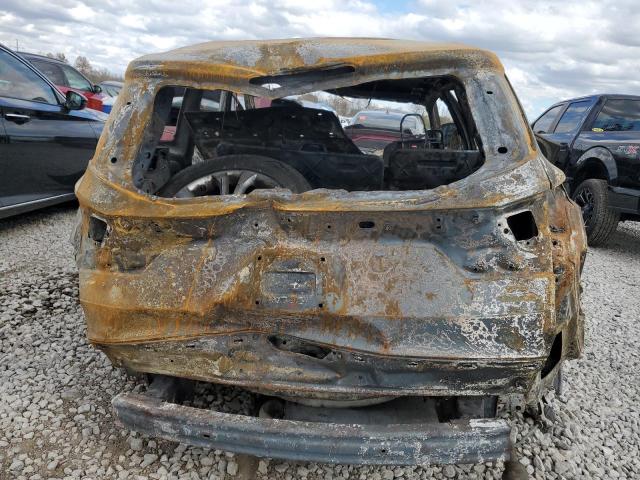 1FMCU0GD5HUB83082 - 2017 FORD ESCAPE SE WHITE photo 6