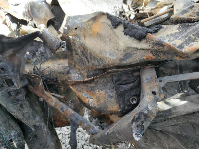 1FMCU0GD5HUB83082 - 2017 FORD ESCAPE SE WHITE photo 9