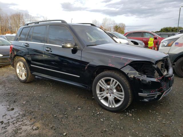 WDCGG8JB8DF960575 - 2013 MERCEDES-BENZ GLK 350 4MATIC BLACK photo 4