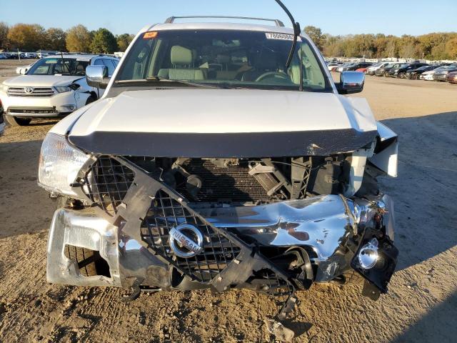 5N1AA08B15N724938 - 2005 NISSAN ARMADA SE WHITE photo 5