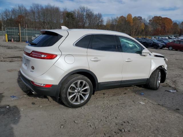 5LMCJ2C99HUL28711 - 2017 LINCOLN MKC SELECT Weiß Foto 3