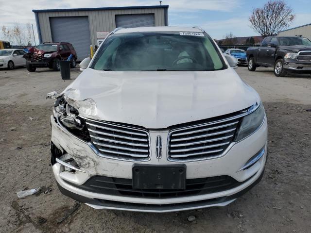 5LMCJ2C99HUL28711 - 2017 LINCOLN MKC SELECT Weiß Foto 5