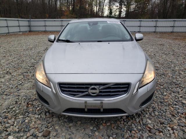 YV1622FSXC2135403 - 2012 VOLVO S60 T5 SILVER photo 5