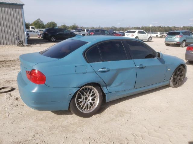 WBAPH7C50AE129350 - 2010 BMW 328I I BLUE photo 3