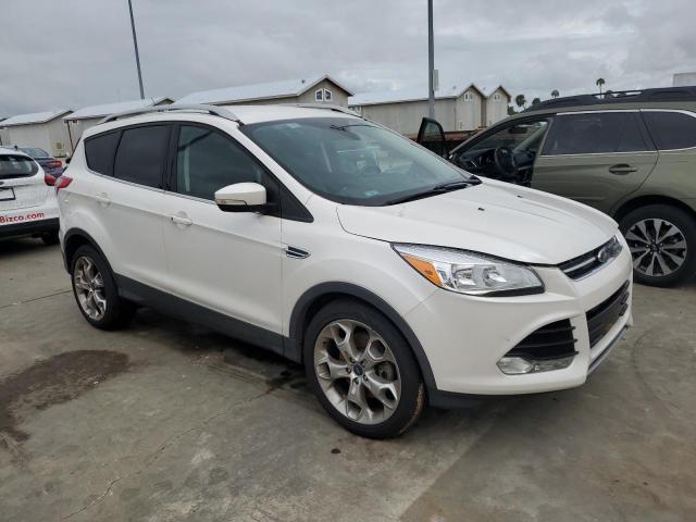 1FMCU0J97GUA35812 - 2016 FORD ESCAPE TITANIUM WHITE photo 4