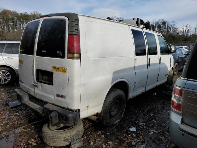 1GTFG25M4Y1901374 - 2000 GMC SAVANA G2500 WHITE photo 3