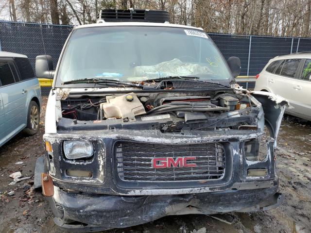 1GTFG25M4Y1901374 - 2000 GMC SAVANA G2500 WHITE photo 5