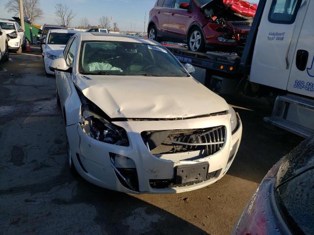 2G4GV5GV2C9213701 - 2012 BUICK REGAL GS WHITE photo 5