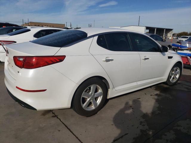 KNAGM4A79F5550439 - 2015 KIA OPTIMA LX WHITE photo 3