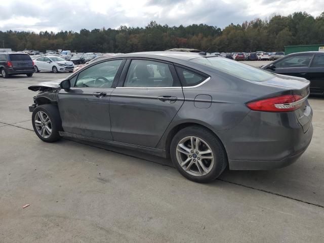 3FA6P0HD5JR208007 - 2018 FORD FUSION SE GRAY photo 2