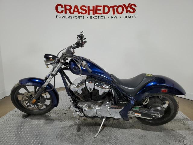 JH2SC6121LK500140 - 2020 HONDA VT1300 CX BLUE photo 3