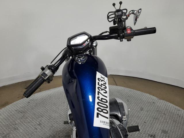 JH2SC6121LK500140 - 2020 HONDA VT1300 CX BLUE photo 7