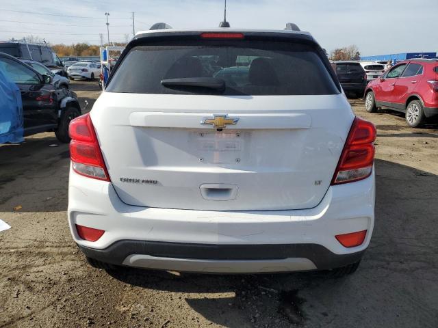 KL7CJPSB3KB882299 - 2019 CHEVROLET TRAX 1LT WHITE photo 6