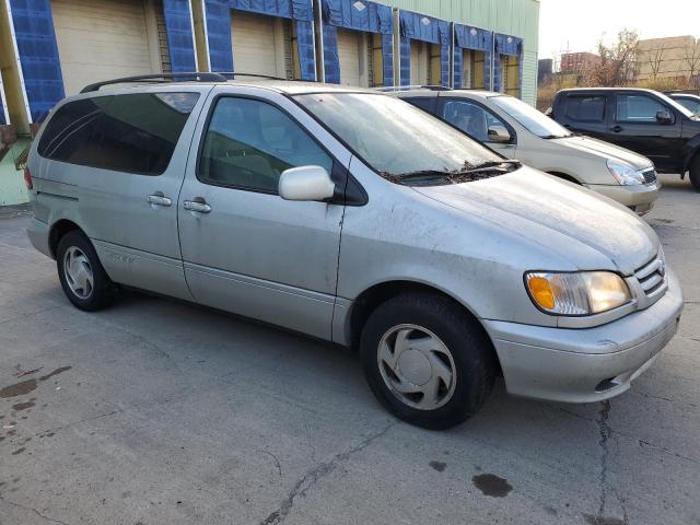 4T3ZF13CX2U465496 - 2002 TOYOTA SIENNA LE GRAY photo 4