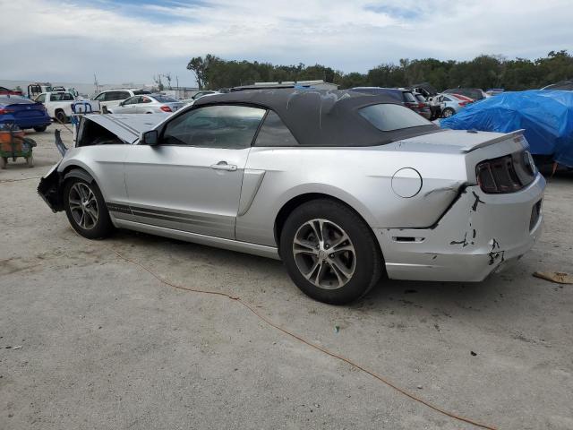 1ZVBP8EM3E5256283 - 2014 FORD MUSTANG SILVER photo 2