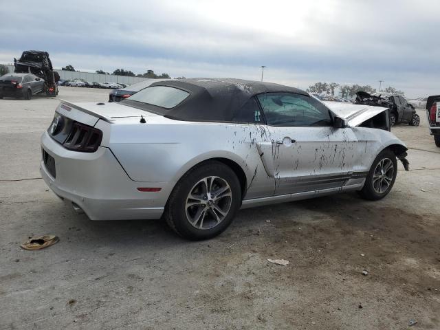 1ZVBP8EM3E5256283 - 2014 FORD MUSTANG SILVER photo 3