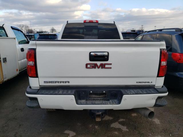 1GT12UEYXJF281307 - 2018 GMC SIERRA K2500 DENALI WHITE photo 6