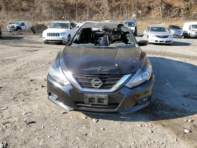 1N4AL3AP4JC285493 - 2018 NISSAN ALTIMA 2.5 BLACK photo 5