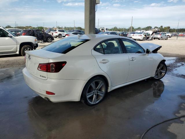 JTHBF5C22B5149077 - 2011 LEXUS IS 250 WHITE photo 3