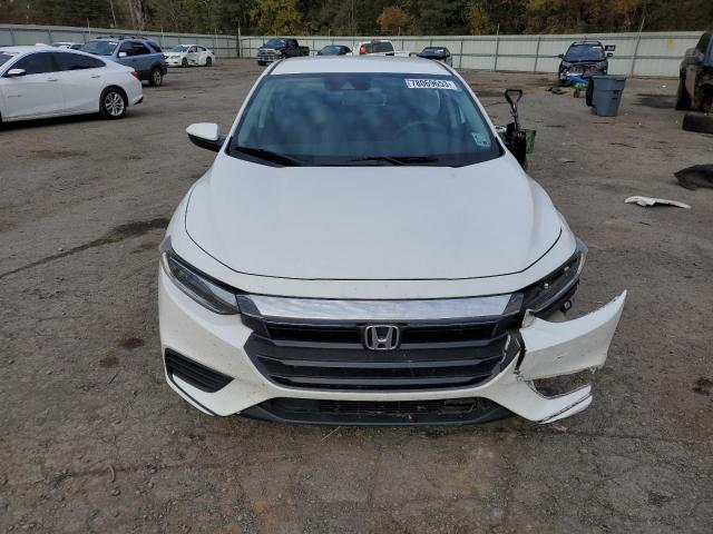 19XZE4F1XKE027300 - 2019 HONDA INSIGHT LX WHITE photo 5