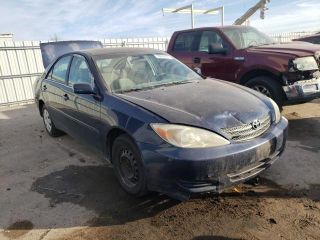 4T1BE30K33U212557 - 2003 TOYOTA CAMRY LE BLUE photo 4